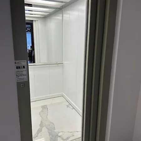 B2 Апартаменты *