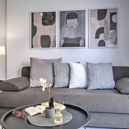 B2 Апартаменты